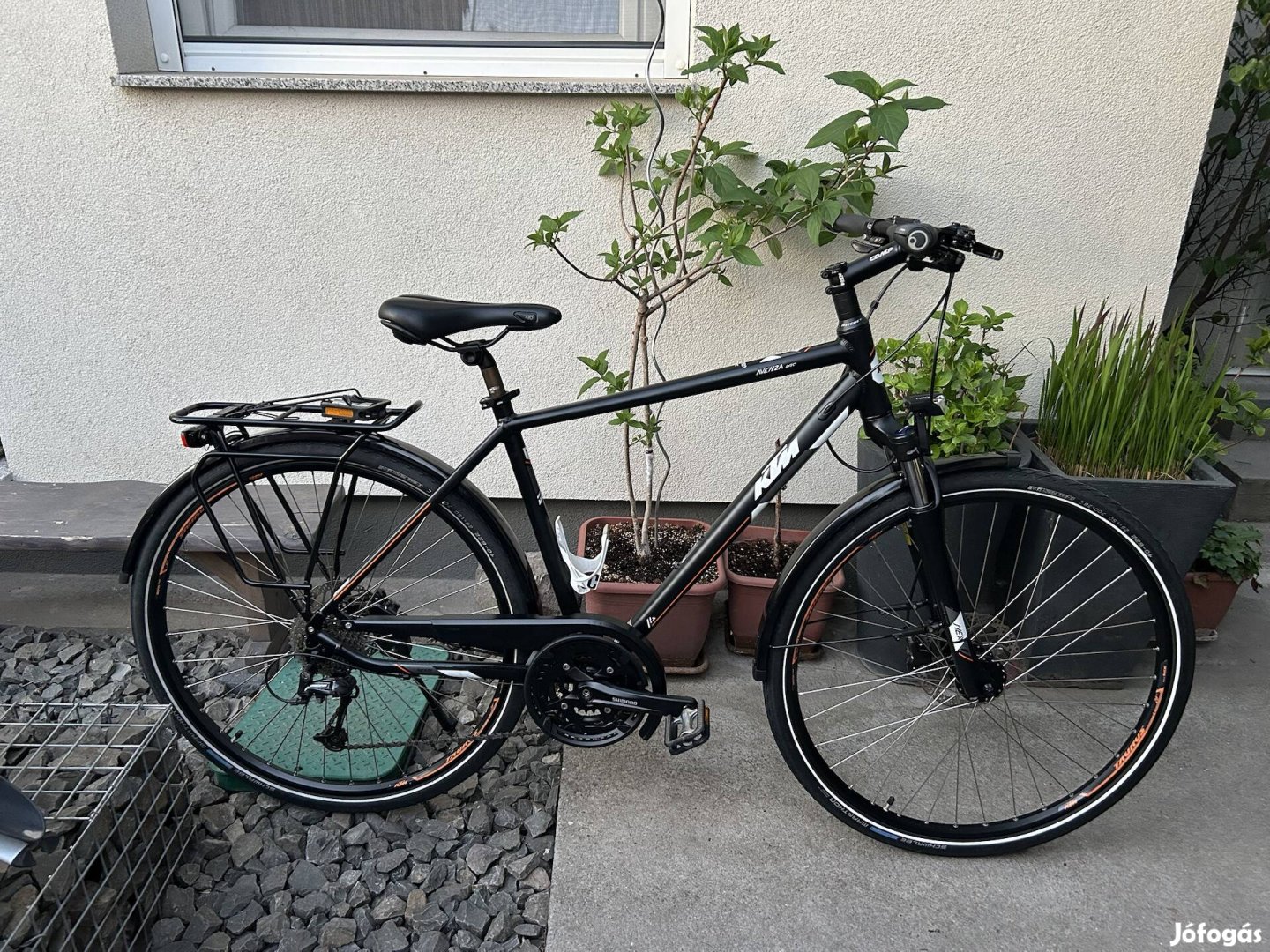 Ktm Avenza Disc 28" alu ffi trekking (51) kerékpár 