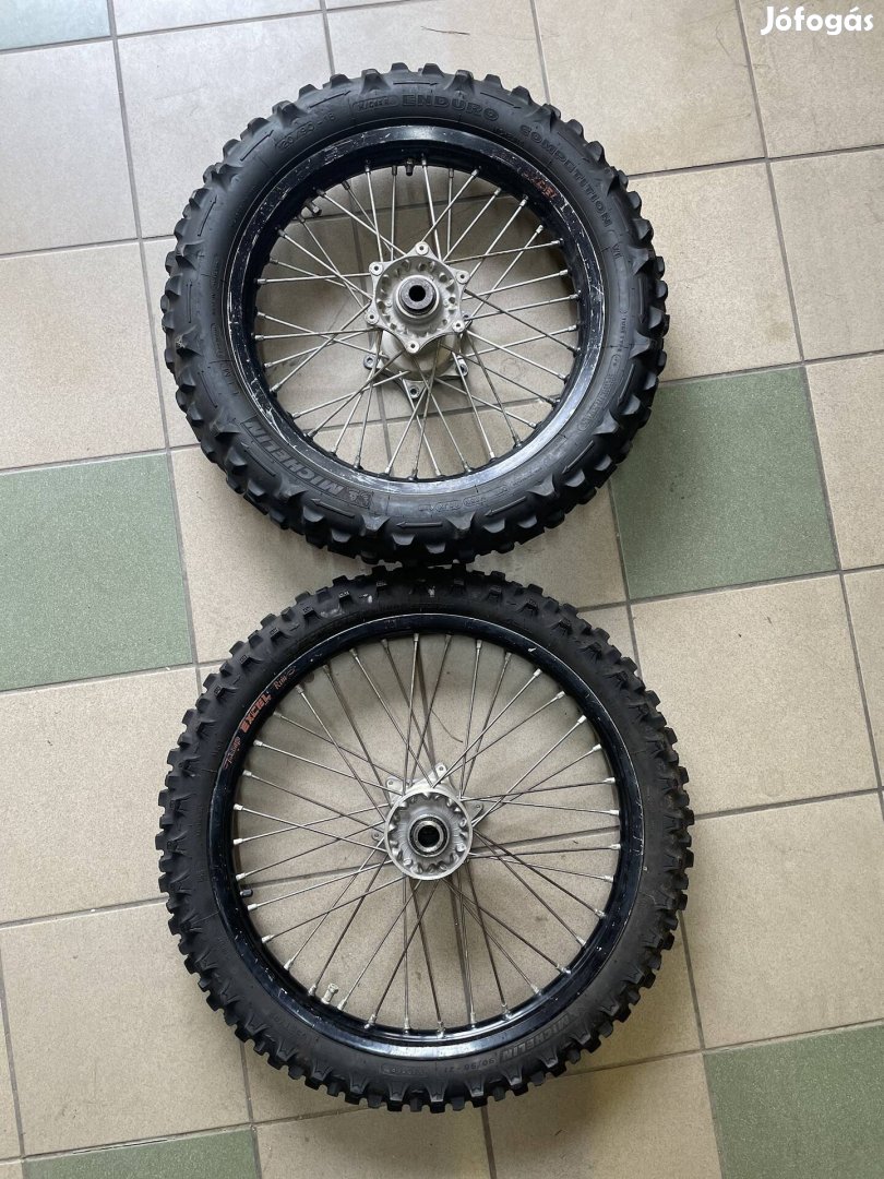 Ktm kerekek, gumik