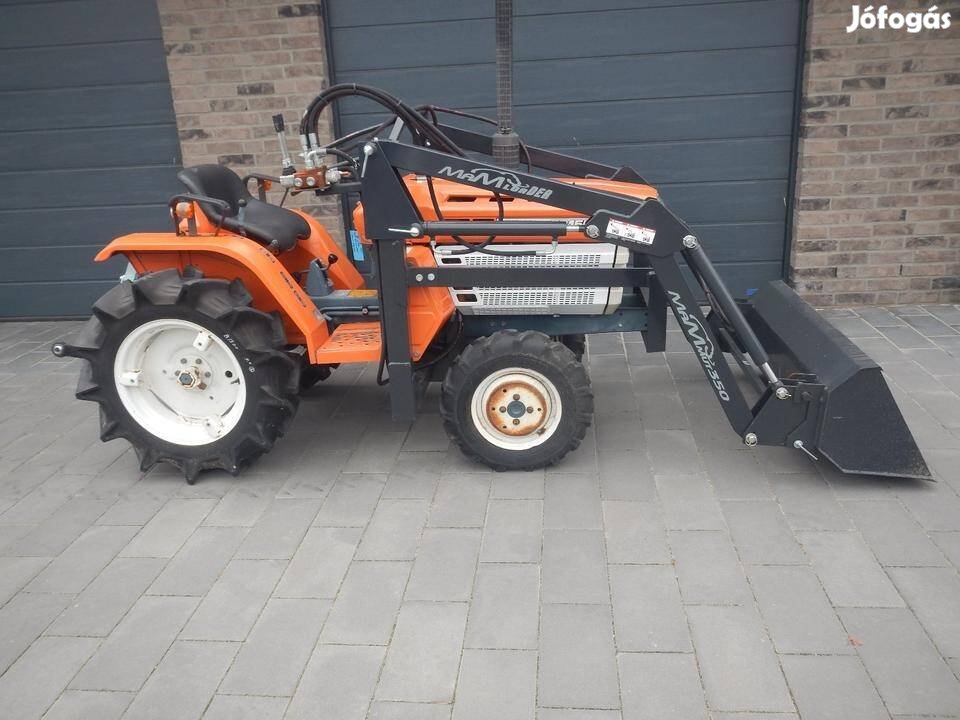 Kubota 1500 / 1502 homlokrakodó kistraktor 