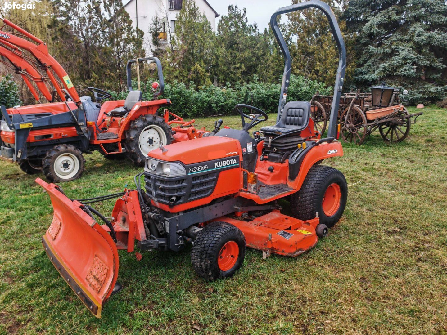 Kubota 4x4 fűnyírótraktor dízel kardán + hidraulika