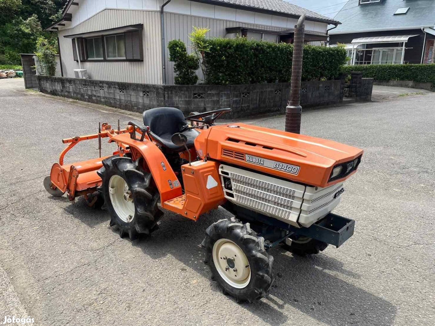 Kubota B1400DT