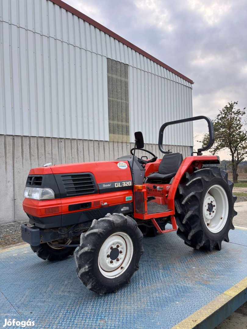 Kubota GL 320 U-Shift japán kistraktor szervizelve