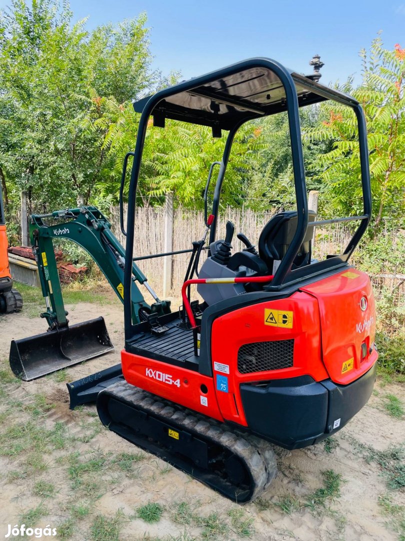 Kubota Kx015-4 1500kg minikotró Bobcat árokásó munkagép