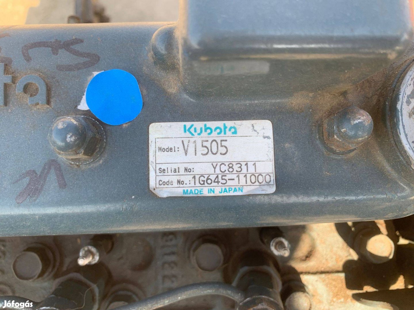 Kubota V1505 4 hengeres motor