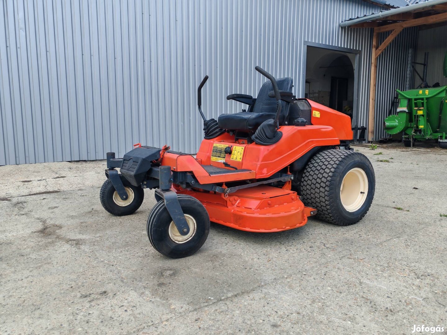 Kubota Zd28 zéró fűnyíró diesel 28le John deere 