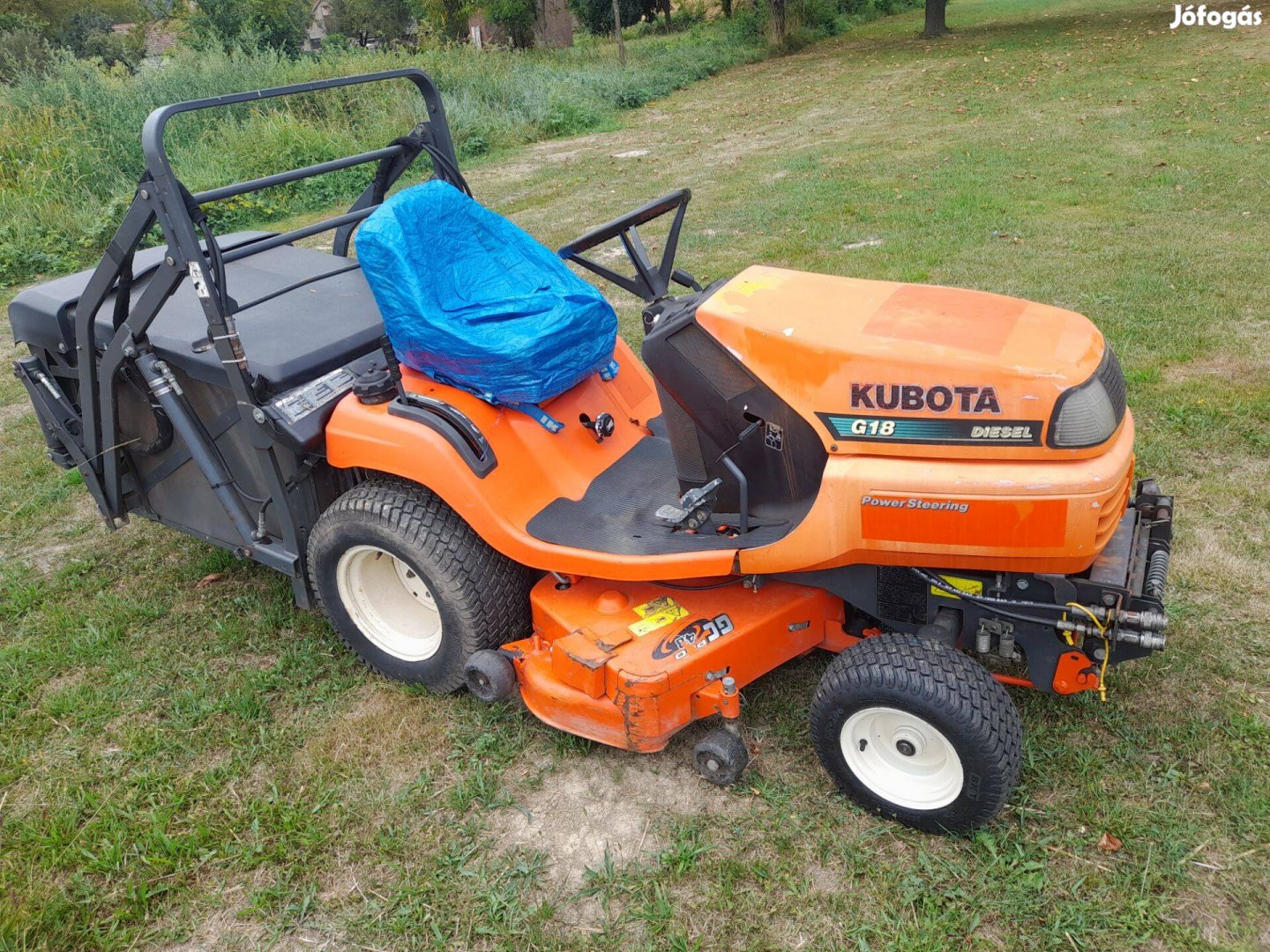 Kubota fűnyíró traktor