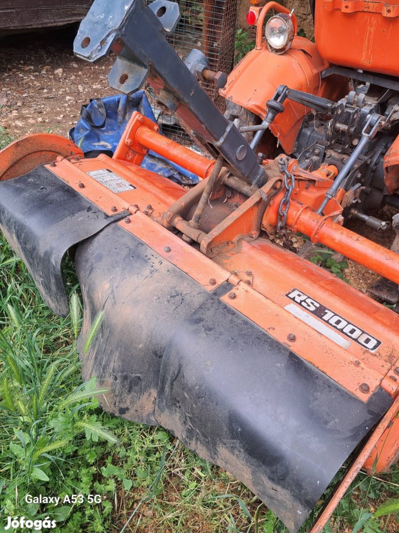Kubota traktor talajmaró eladó 