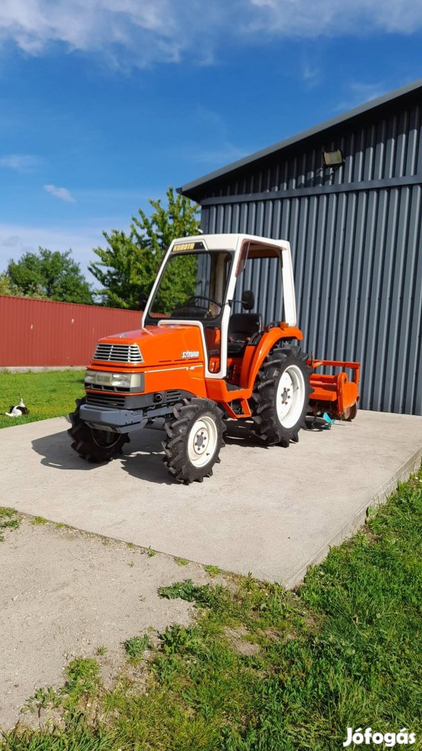 Kubota x20 Japán Kistraktor eladó.
