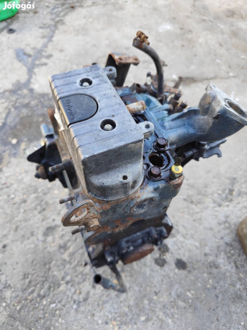 Kubota z402 motor 2hengeres
