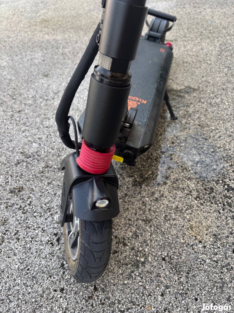 Kugoo Kirin elektromos roller újszerű állapotban eladó!
