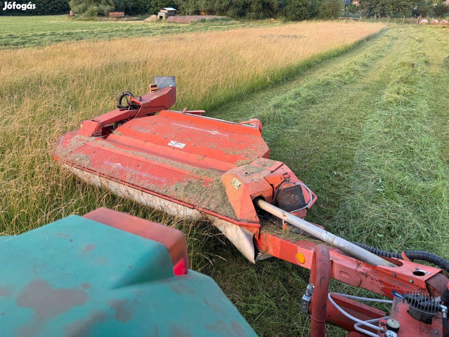 Kuhn 3m-es tárcsás (diszkes) fűkasza