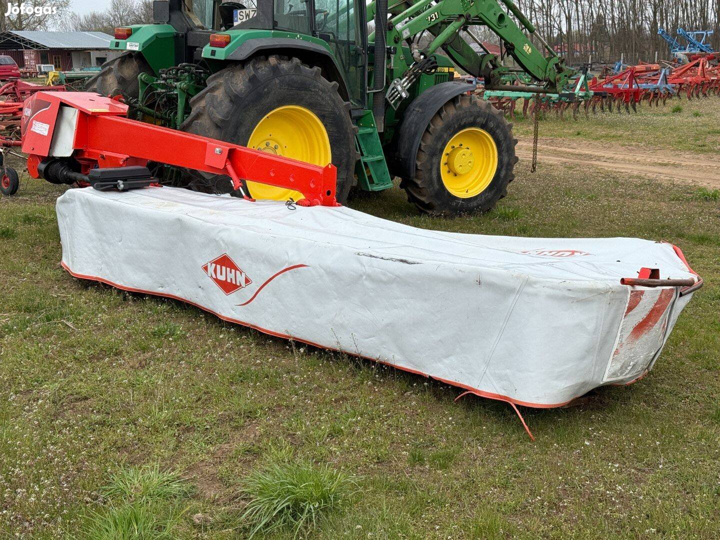 Kuhn 4,4m-es függesztett tárcsás, (diszkes) fűkasza