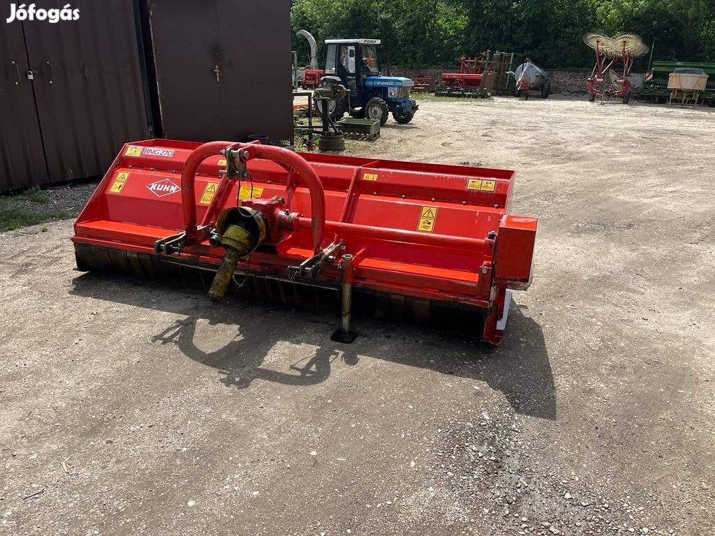 Kuhn BNG 270 kalapácsos szárzúzó mulcsozó