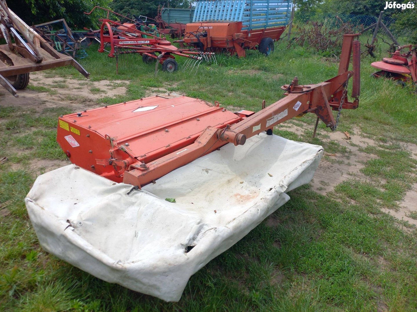 Kuhn FC 200 kasza / fűkasza szársértő