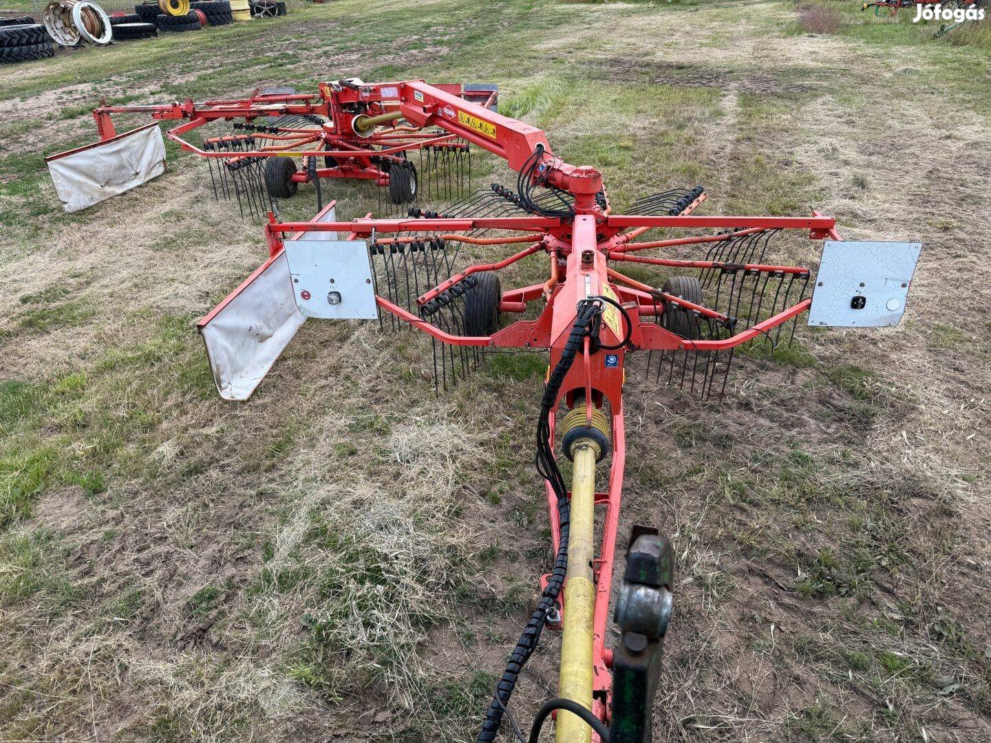 Kuhn GA 6522 két rotoros rendképző, rendkezelő