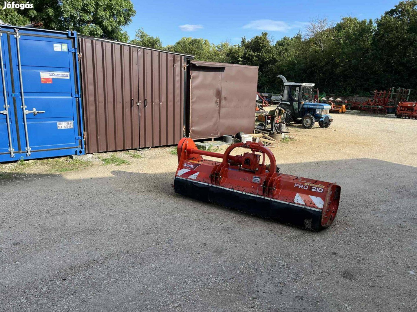 Kuhn Pro 210 "Y" késes front mulcsozó