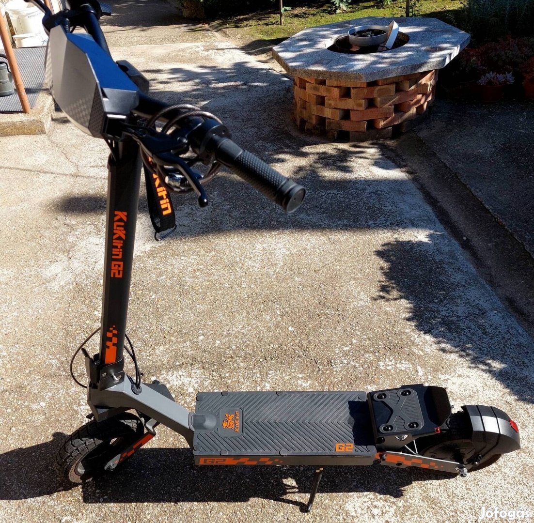 Kukirin G2 elektromos roller újszerű