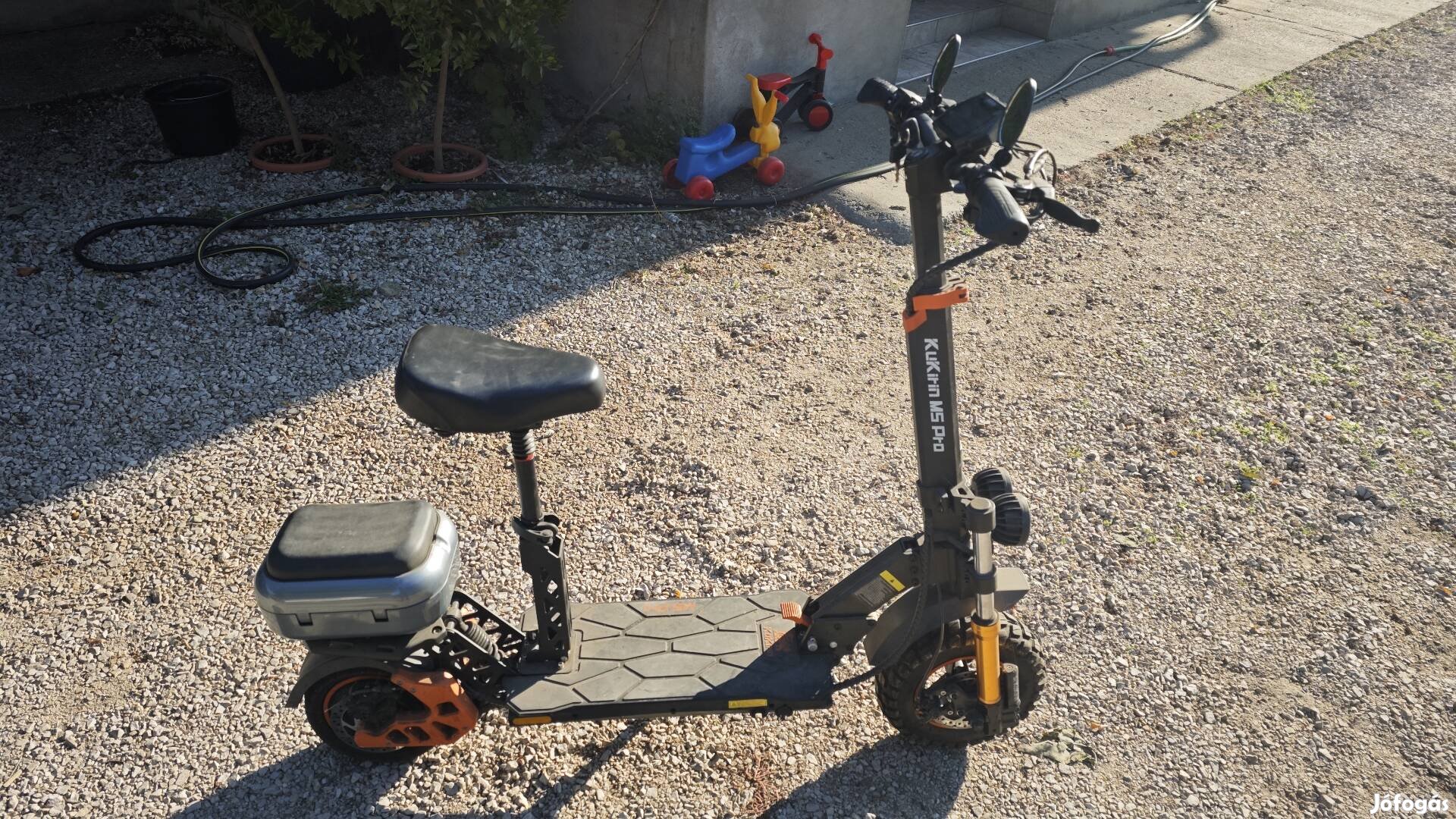 Kukirin M5 Pro 300km téli akcíó!