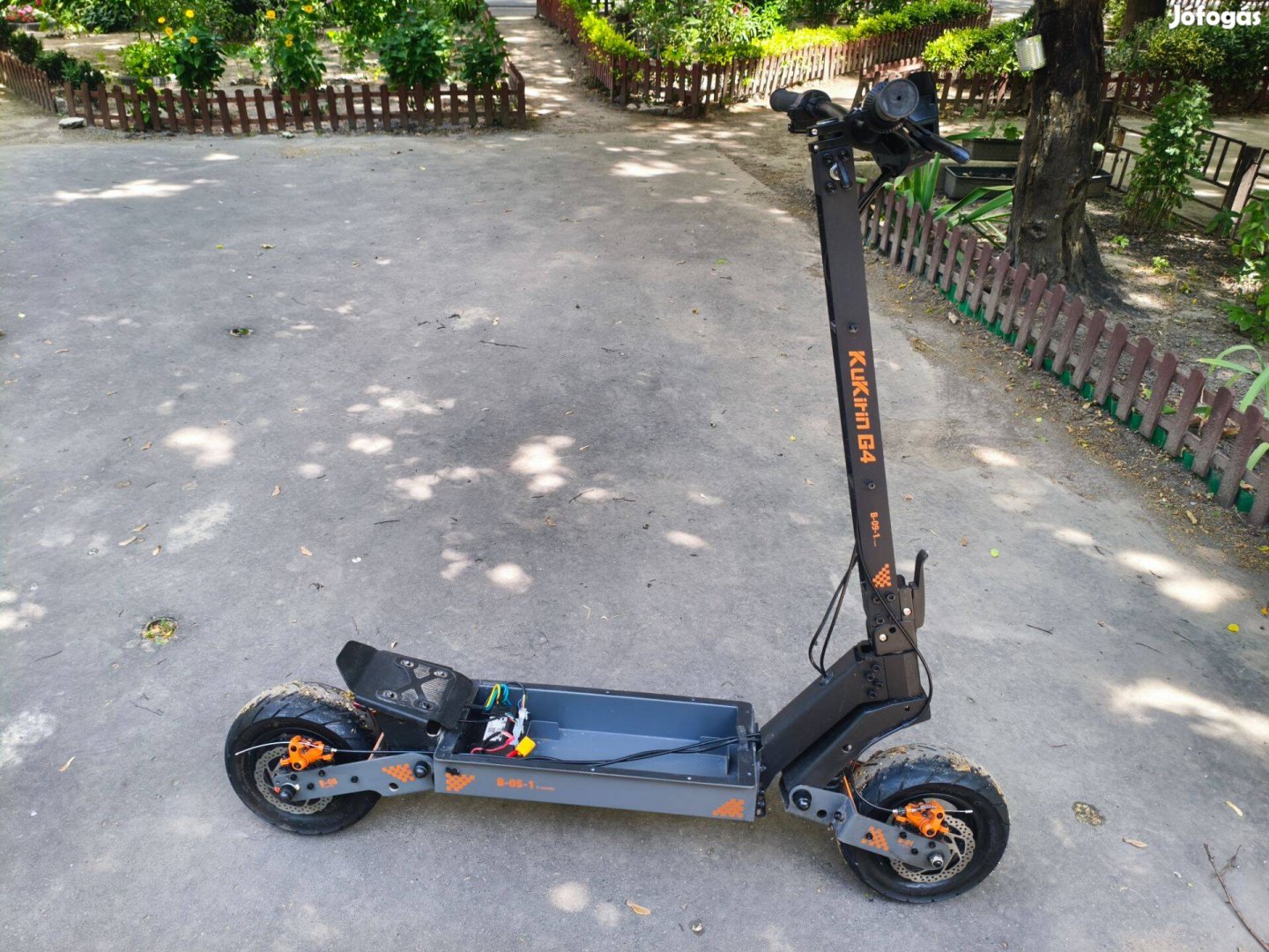Kukirin g4 elektromos roller akkumulátor nélkül + vezérlő