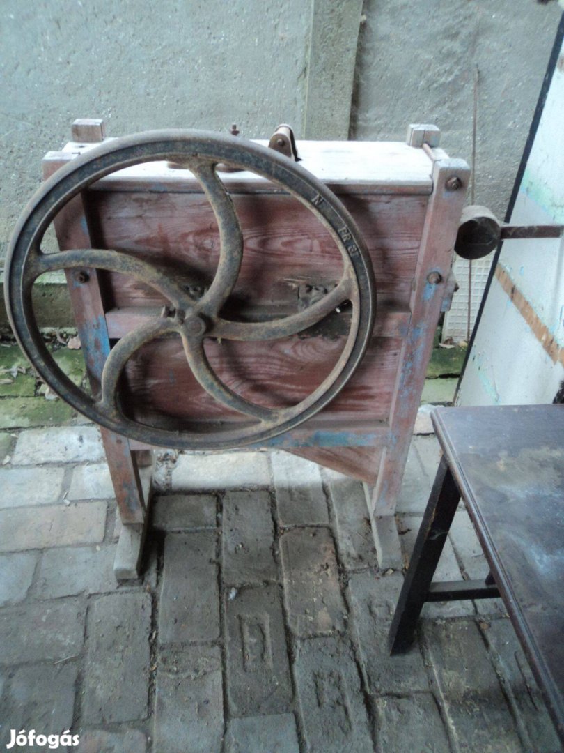 Kukorica morzsoló eladó