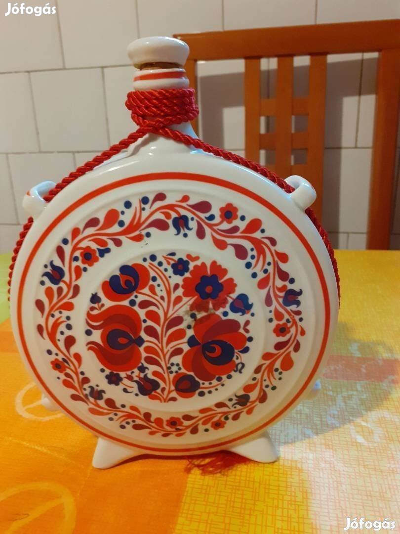 Kulacs porcelán eladó