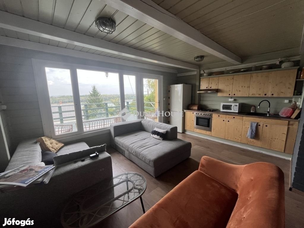 Kulcsi eladó 50 nm-es ház