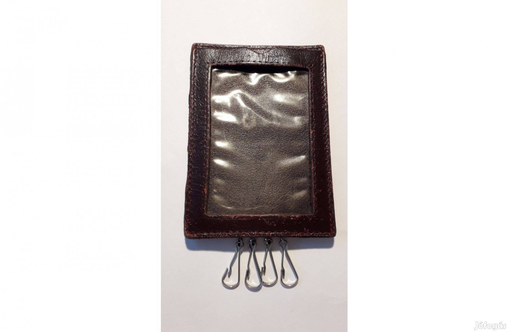 Kulcstartó 4 akasztóval 8*14 cm barna bőr használt_