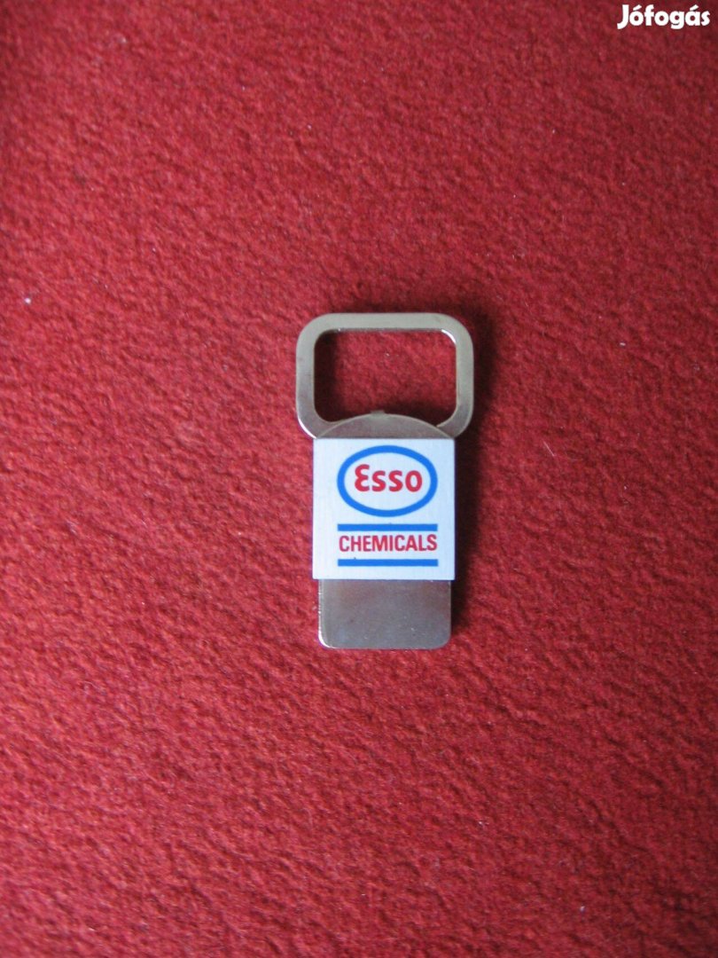 Kulcstartó Esso Chemicals felirattal