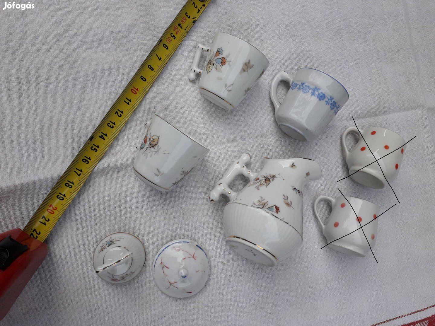 Különféle miniatűr gyerek játék porcelán edények