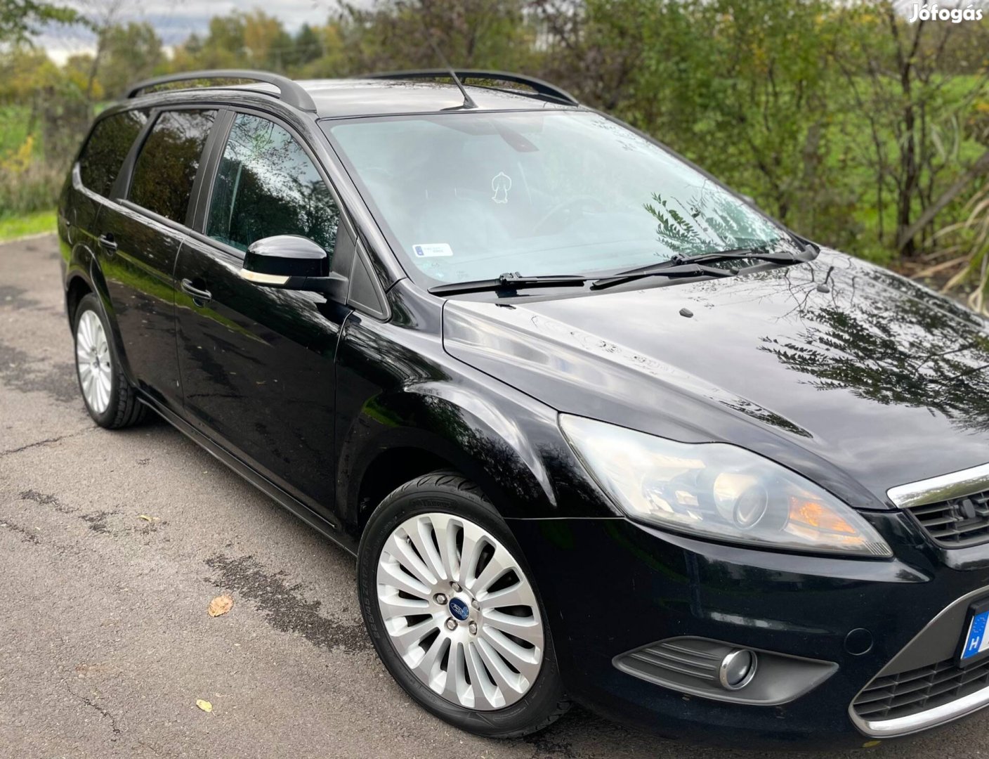 Különleges Ford Focus Kombi - Titanium X felszereltség