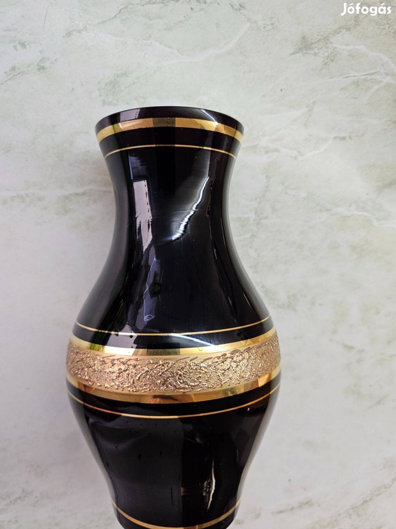 Különleges Fekete Ametiszt üvegváza Aranyozott, rücskös
