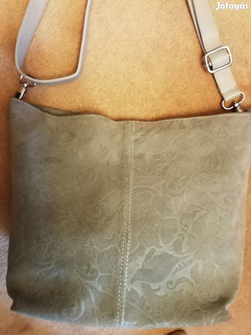Különleges, nyomottmintás női bőr táska,kézitáska,válltáska 35x25x14 