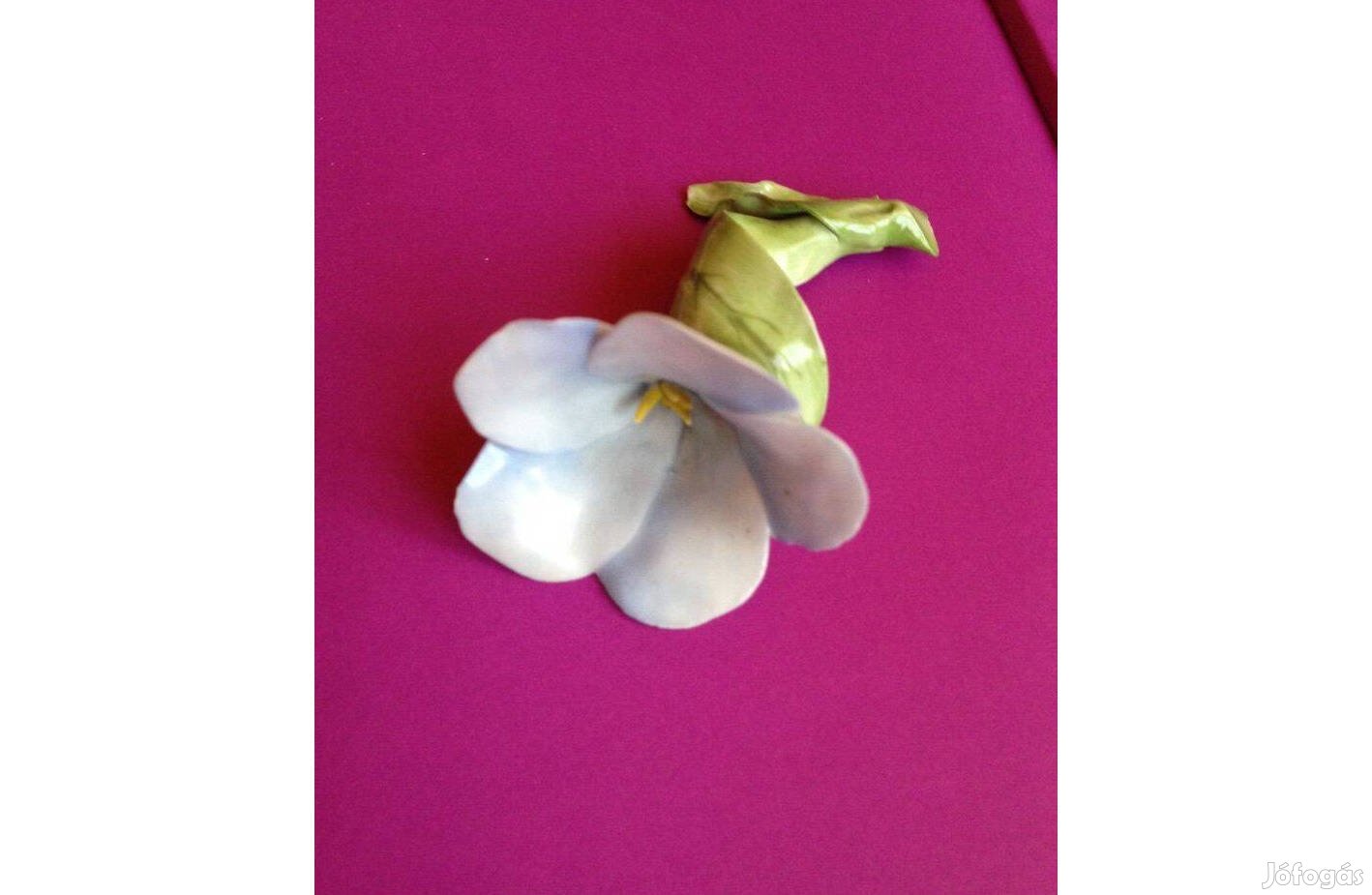 Különleges antik, jelzett herendi virág