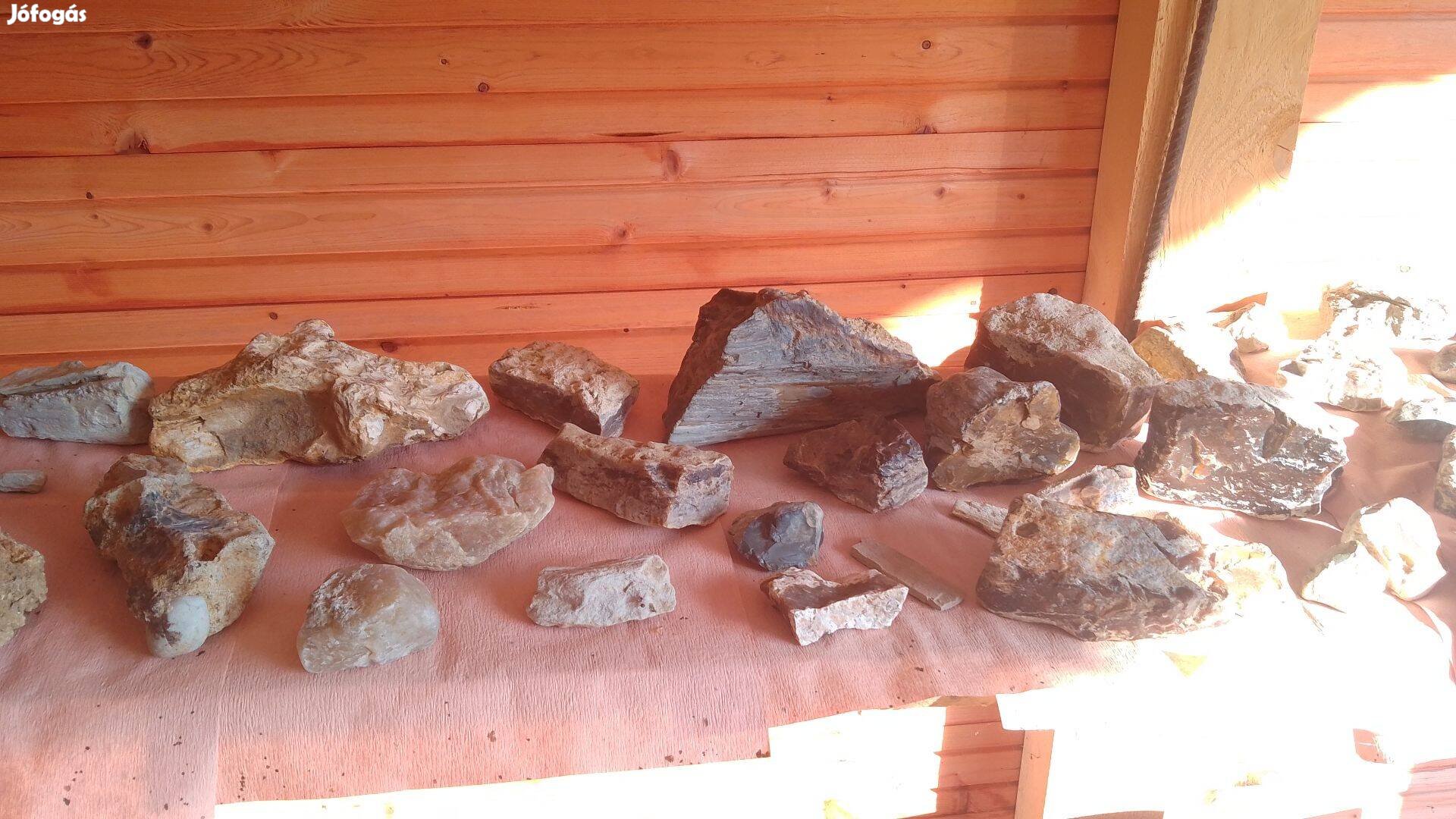 Különleges ásványok és kövek eladóak