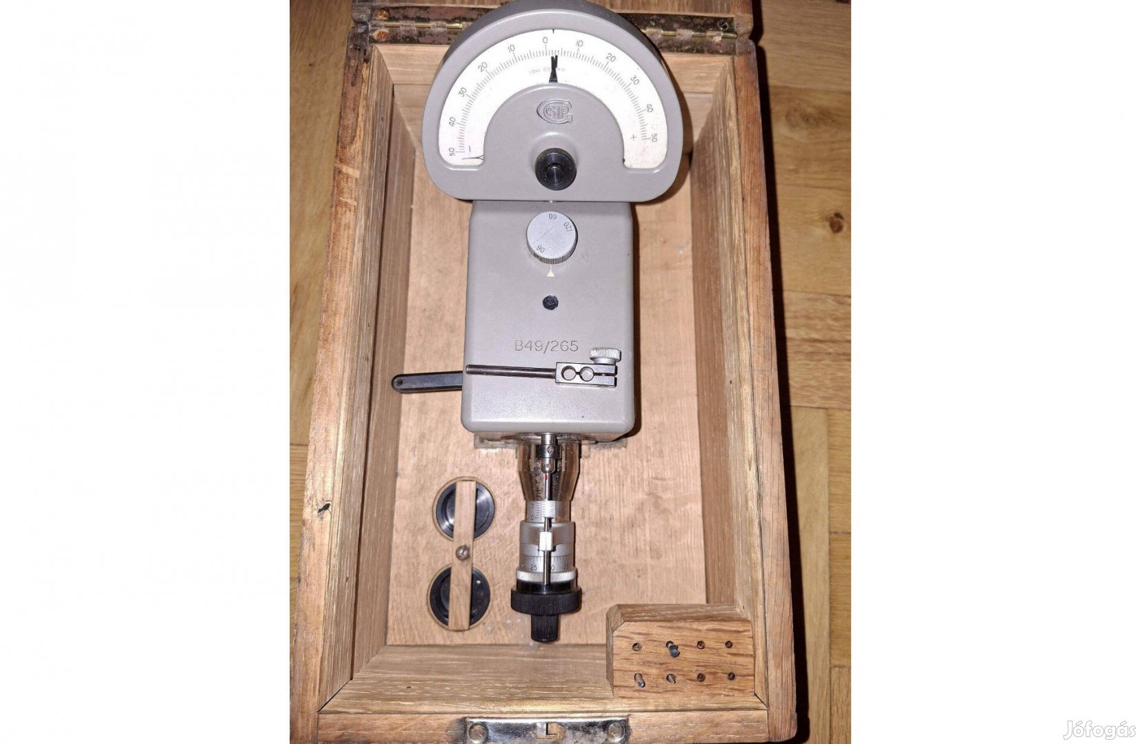 Különleges mérőmüszer órásoknak, esztergályosoknak