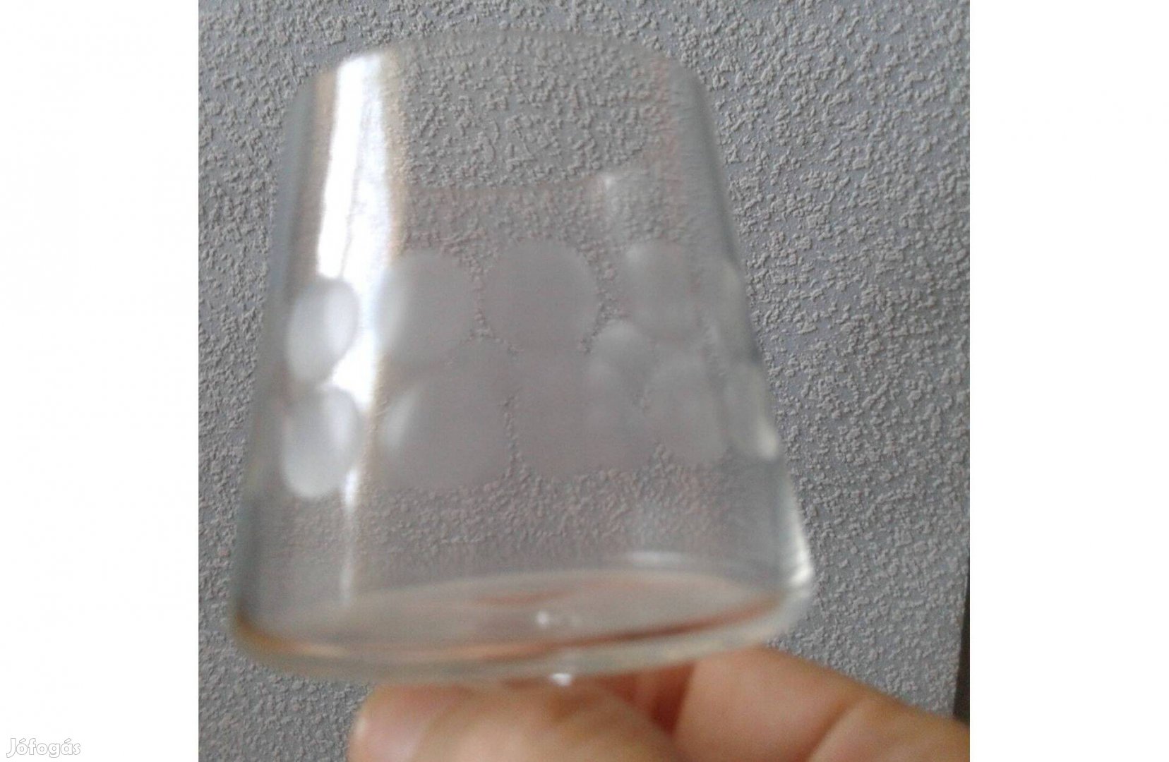 Különleges retró ritka csiszolt likőrös talpas üvegpohár pótlásra