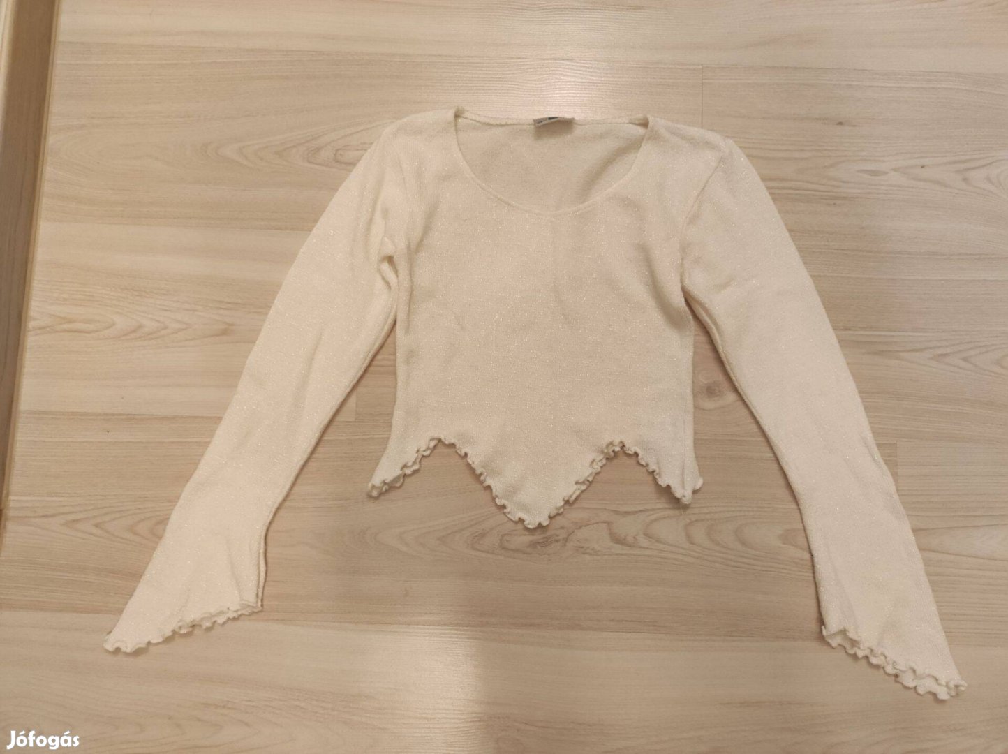 Különleges tölcsérujjú női felső póló, elegáns pulóver felsőrész S 36