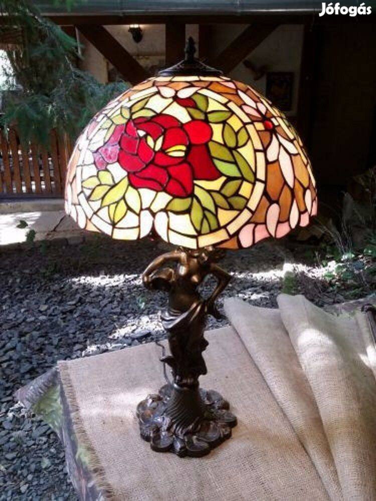 Különleges vintage lámpa Tiffany