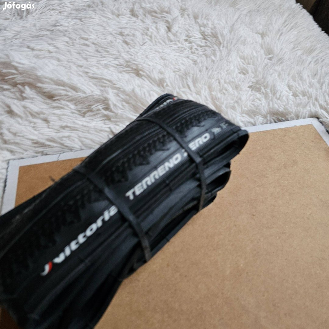 Külső Vittoria Terreno Zero 37-622 (700x35c) Fekete, Rigid új