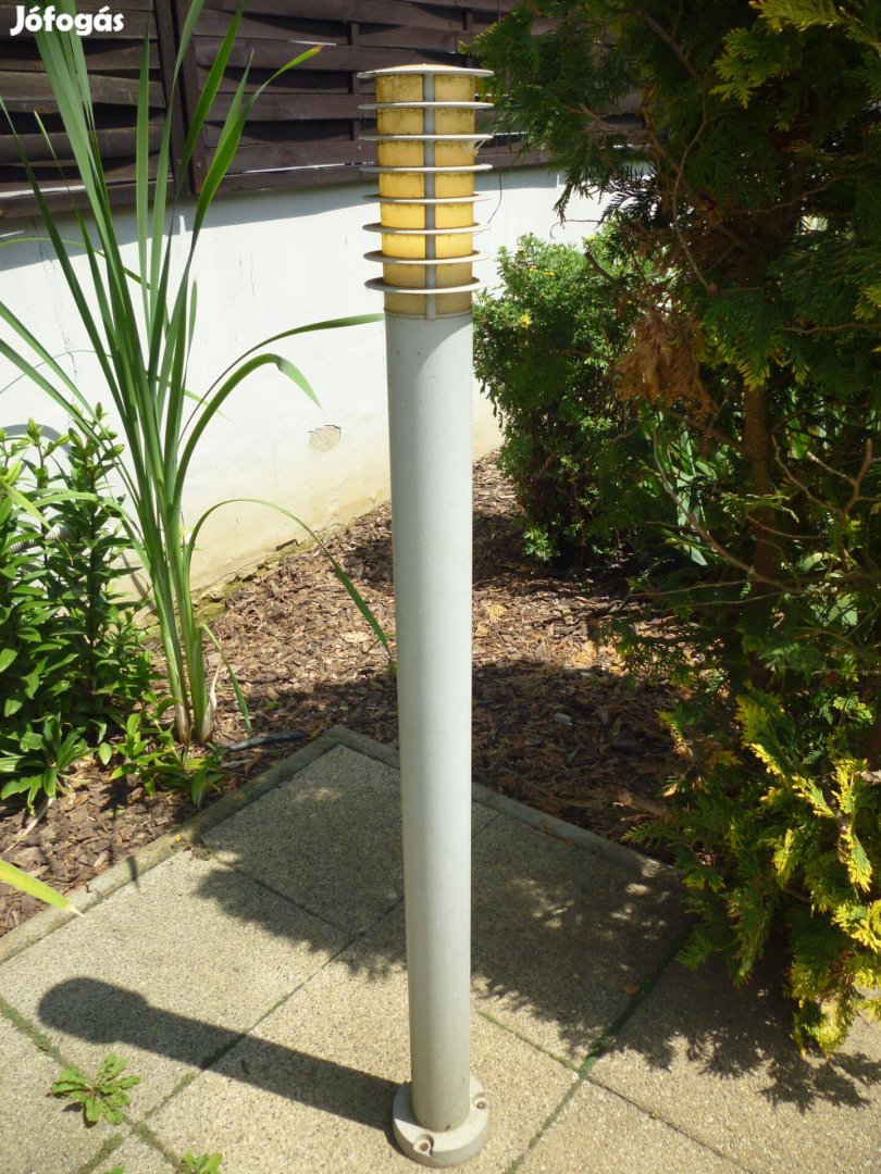 Kültéri alumínium állólámpa lámpa világítás eladó