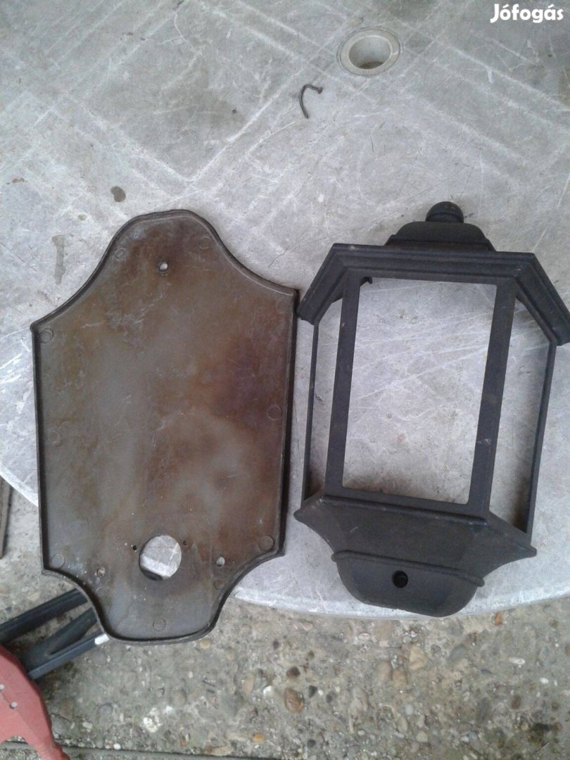 Kültéri fali lámpa