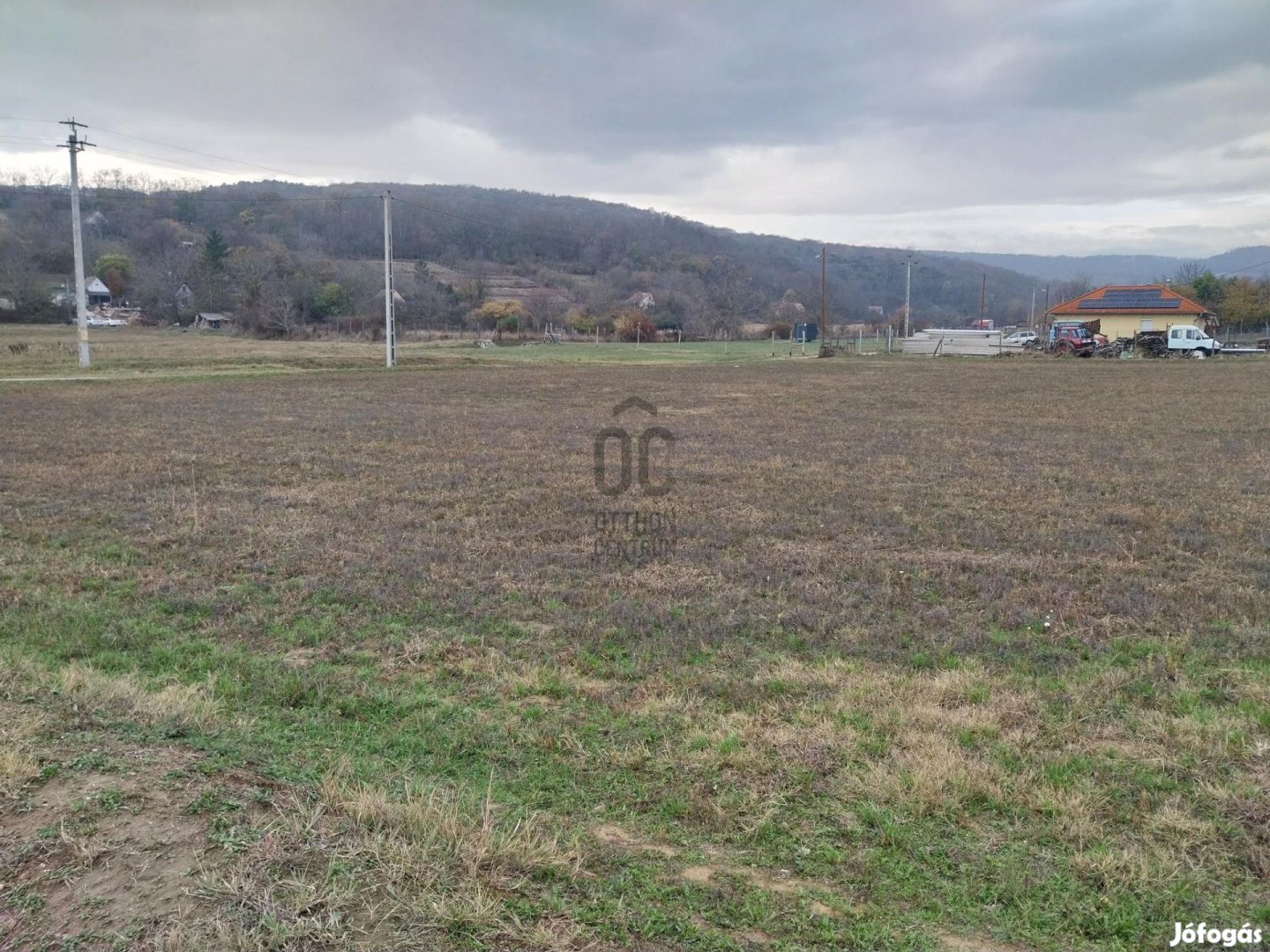 Külterületi, 3734 nm nagyságú mezőgazdasági földterület,