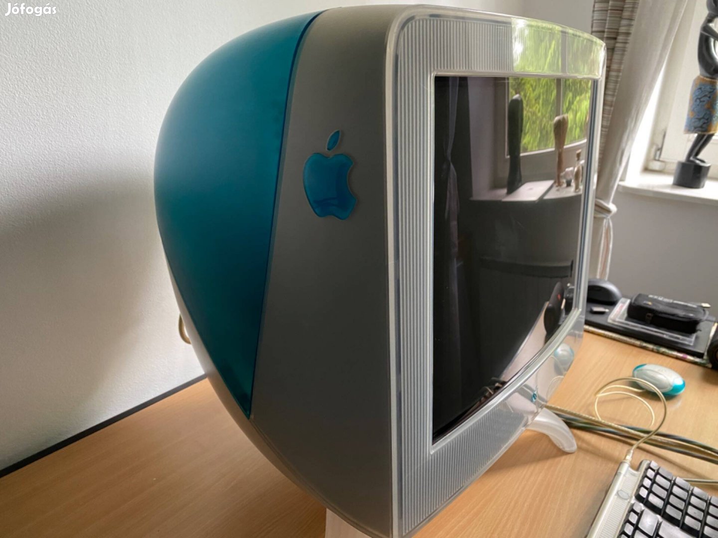 Kultikus szépség: MAC Blue & White gép és monitor. Működik!