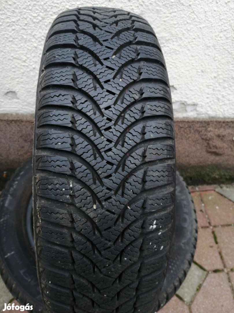 Kumho 175/65 R15 téli gumi 4 db eladó