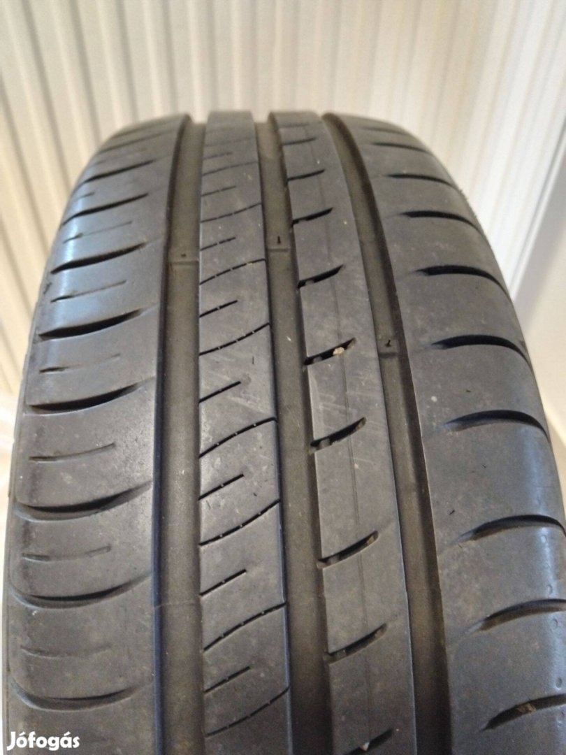 Kumho 185/55R15 nyári gumi 2db