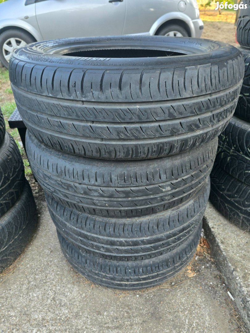 Kumho 185/60 r15 nyári gumi szett