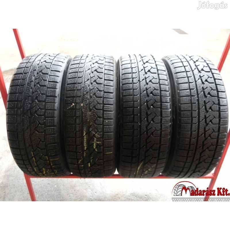 Kumho 215/55R18 Asymmetric Izenrv használt téli abroncs H99