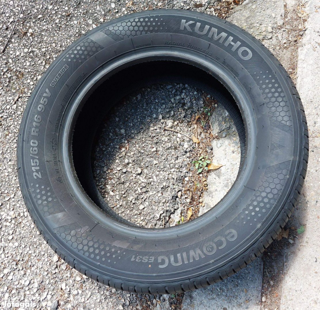 Kumho 215/60/R16 95V nyári gumi
