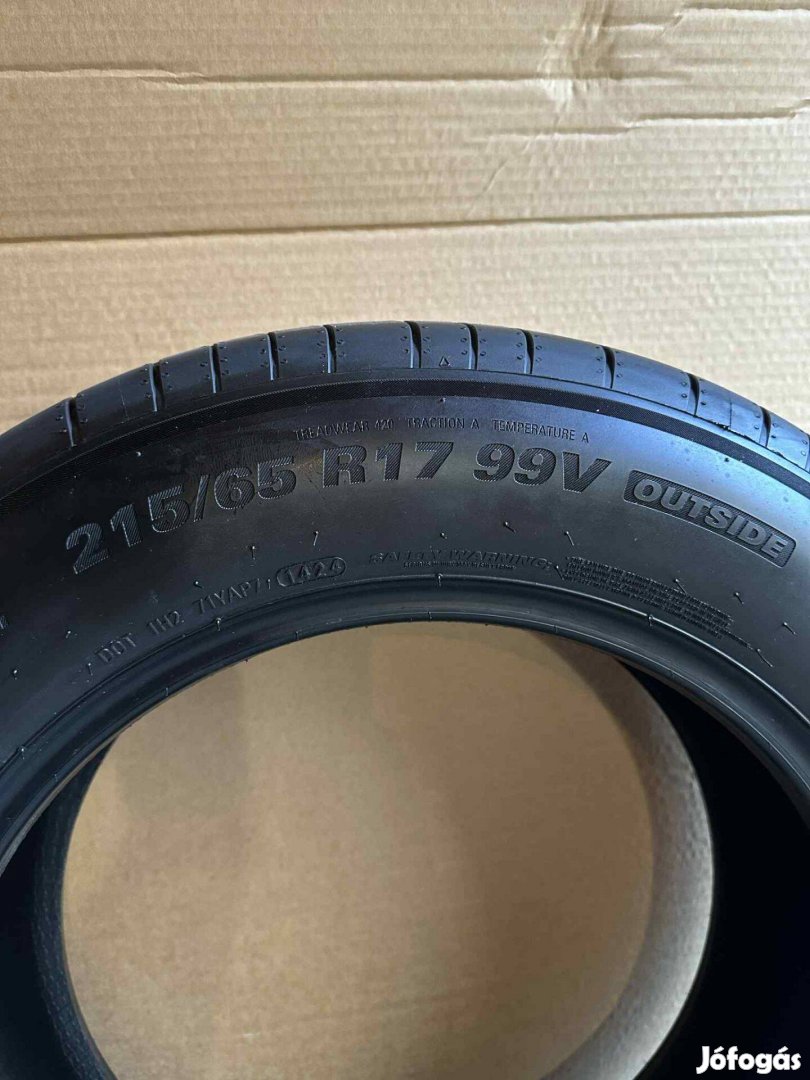 Kumho 215/65 R17 nyári gumi garnitúra (Ecsta PS71 SUV)