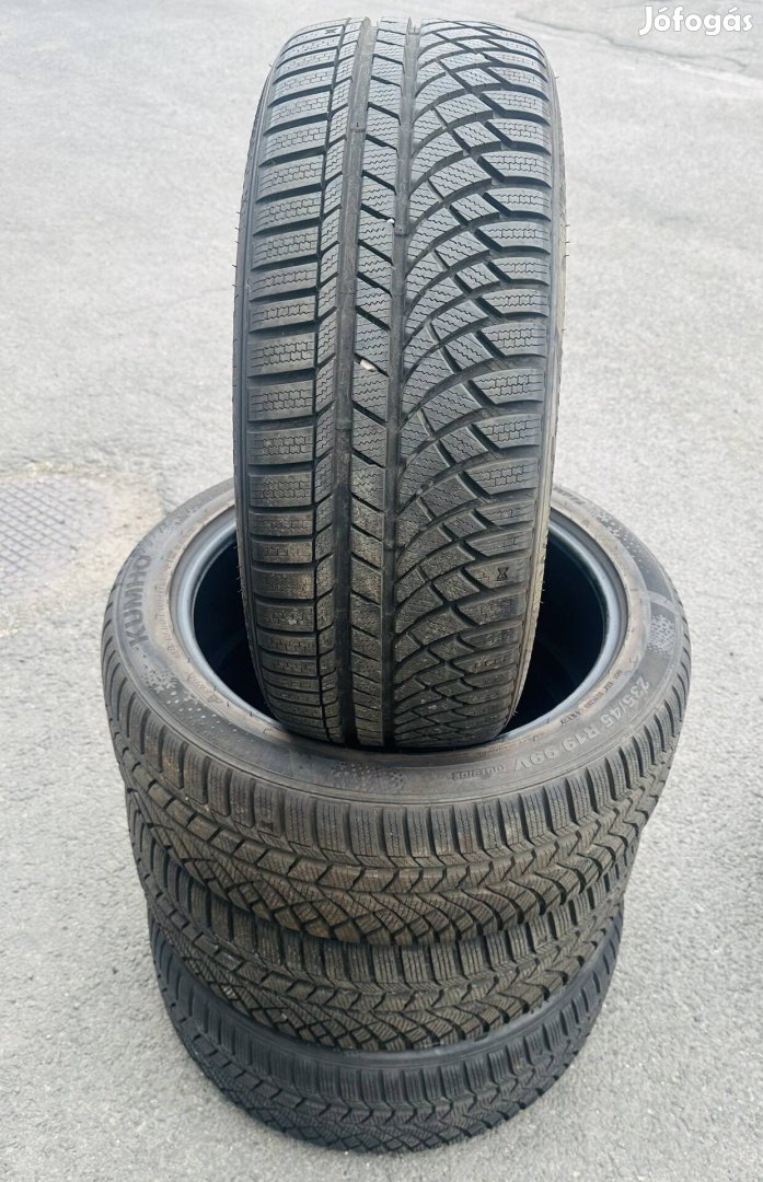 Kumho 235 45 R19 teli gumi Újszerű 4db Dot23